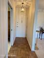 1612 Gardiner Ln - Photo 8