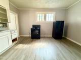 2411 Elliott Ave - Photo 5