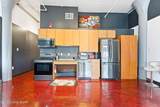 815 Market St - Photo 11