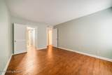 1815 Gardiner Ln - Photo 14