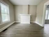 1148 17th St - Photo 4