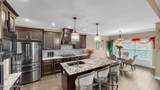 8022 Wooded Ridge Dr - Photo 12