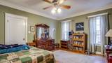 1433 Rosewood Ave - Photo 21