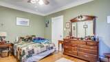 1433 Rosewood Ave - Photo 22
