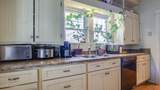 1433 Rosewood Ave - Photo 46