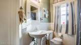 1433 Rosewood Ave - Photo 54