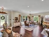 17515 Vintage Cir - Photo 17