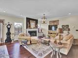 17515 Vintage Cir - Photo 5