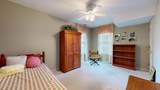 3827 Greenhurst Dr - Photo 19
