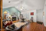 8405 Fox Pointe Pl - Photo 3