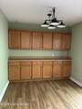 9814 Oakshire Dr - Photo 10