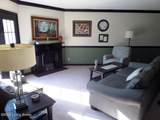 1815 Gardiner Ln - Photo 6