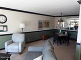 1815 Gardiner Ln - Photo 9