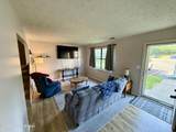 9820 Oakshire Dr - Photo 5
