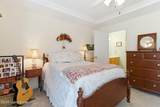 8631 Applegate Village Dr - Photo 14