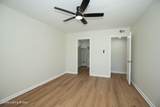 1935 Gardiner Ln - Photo 22
