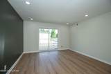 1935 Gardiner Ln - Photo 5