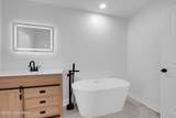 318 Shawnee Terrace - Photo 15