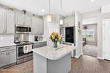 142 Wildflower Ave - Photo 8