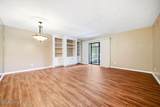 1602 Gardiner Ln - Photo 11