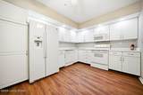 1602 Gardiner Ln - Photo 7