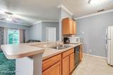9210 Hawthorne Pointe Dr - Photo 11