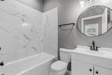 2303 Greenwood Ave - Photo 11