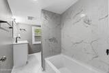 2303 Greenwood Ave - Photo 16
