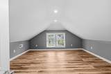2303 Greenwood Ave - Photo 17