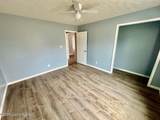 1445 Harrodsburg Rd - Photo 10