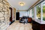 2468 Grinstead Dr - Photo 17