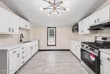 1102 Saint Catherine St - Photo 9