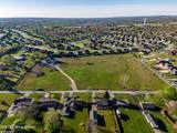 2666 Greenbriar Rd - Photo 3