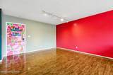 4180 Lyndon Way - Photo 3