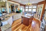 272 Eagle Point Dr - Photo 11