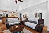 401 Old Stone Dr - Photo 4