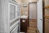 2825 Hidden Valley Ln - Photo 18