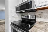 3008 Treeview Ct - Photo 12