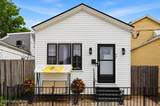 921 Mary St - Photo 1