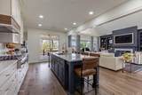 1101 Driftwood Ln - Photo 13