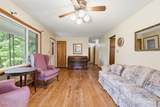 10506 Covered Bridge Rd - Photo 4