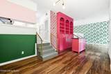 2745 Grinstead Dr - Photo 10