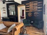 221 Woodford St - Photo 4
