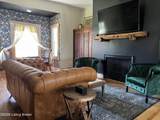 221 Woodford St - Photo 5