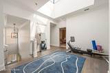 2852 Frankfort Ave - Photo 32