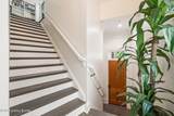 2852 Frankfort Ave - Photo 6