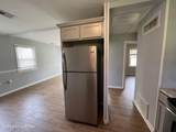 2307 Medford Ln - Photo 6