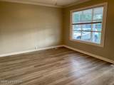9207 Fenmore Ave - Photo 13