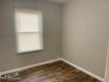 9207 Fenmore Ave - Photo 14