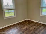 9207 Fenmore Ave - Photo 15
